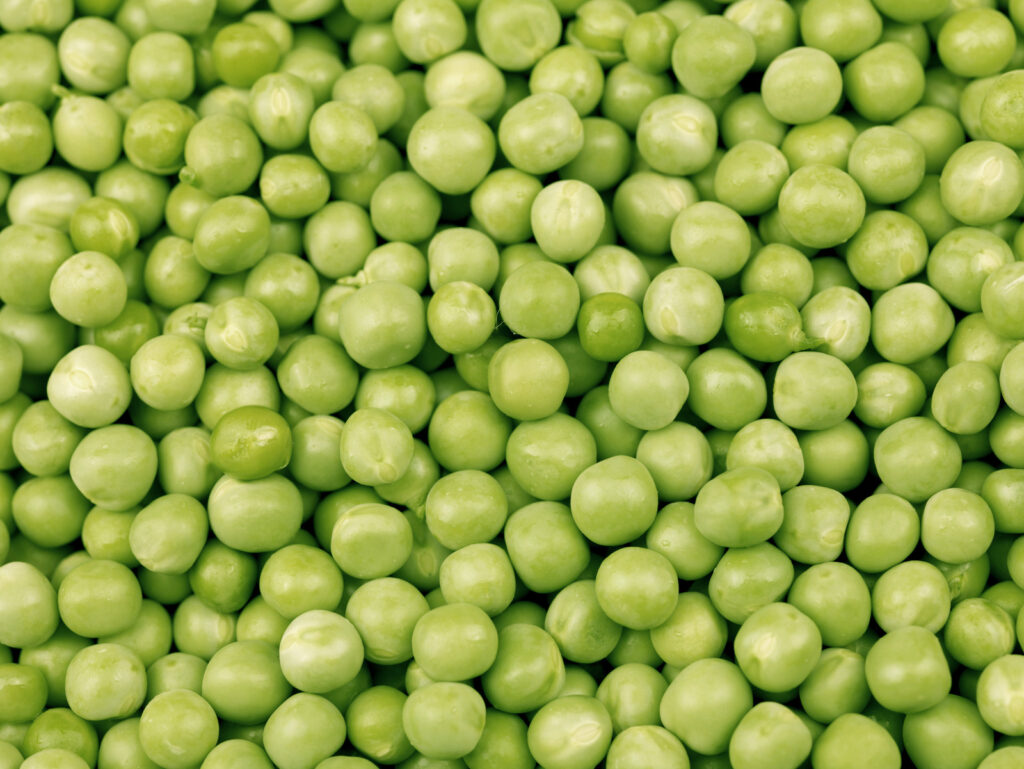 Peas green, raw